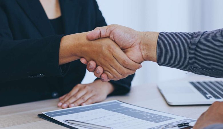 Munkaügyi per és peren kívüli rendezés – tippek ügyfeleknek